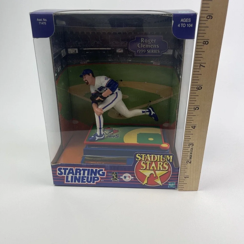1999 Starting Lineup Stadium Stars Figure Roger Clemens Blue Jays Hasbro MLB